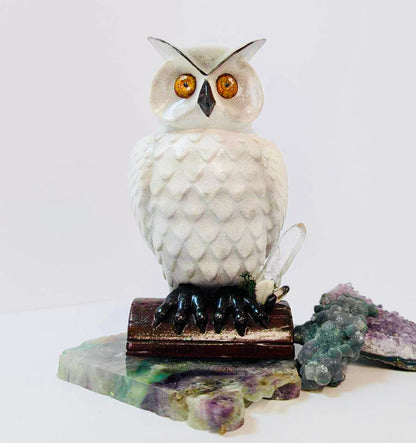 Crystal snowy owl medium